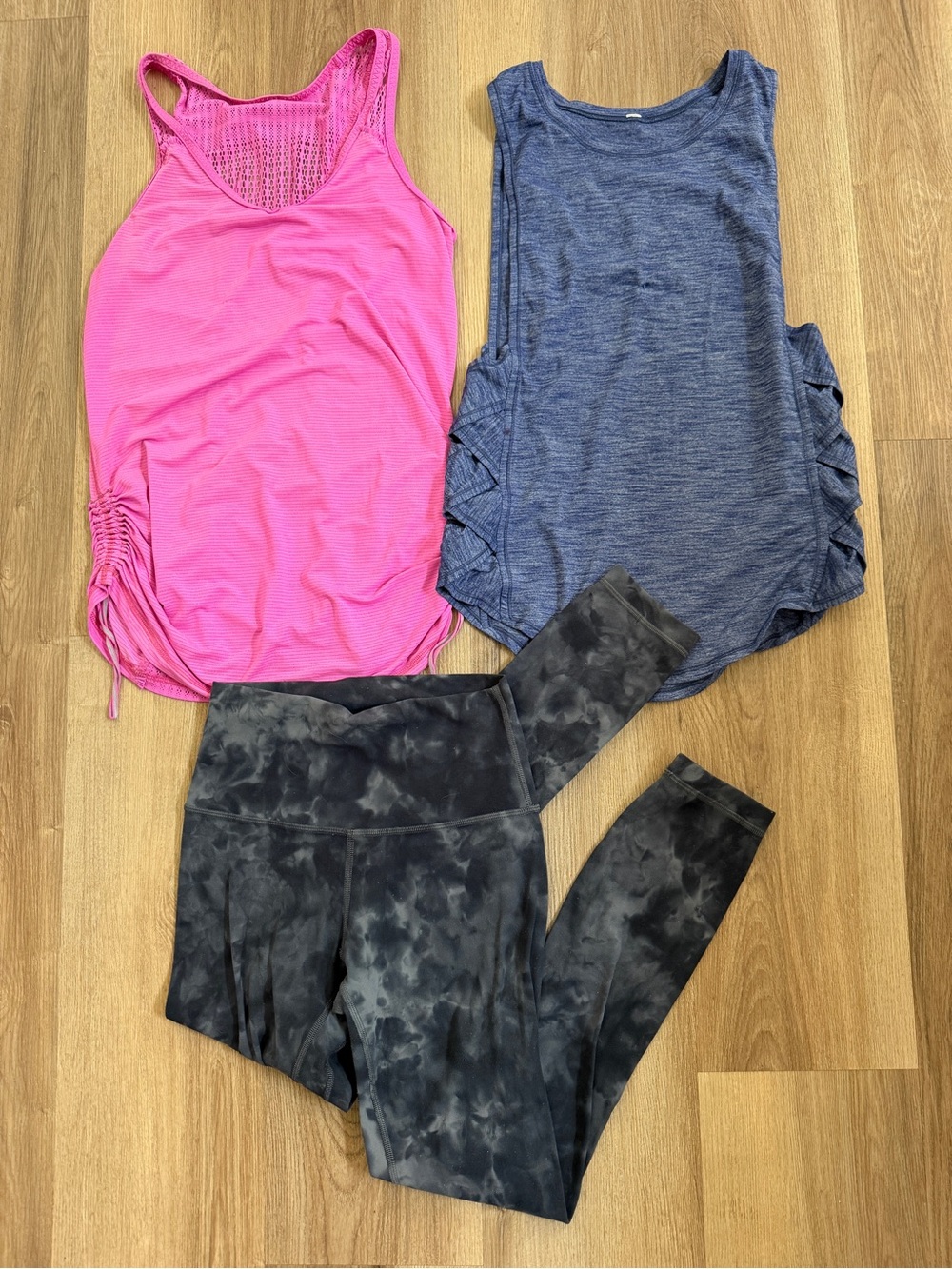 Lululemon Tank Top & Leggings Bundle Blue Pink Tie Dye Gray Womens Small